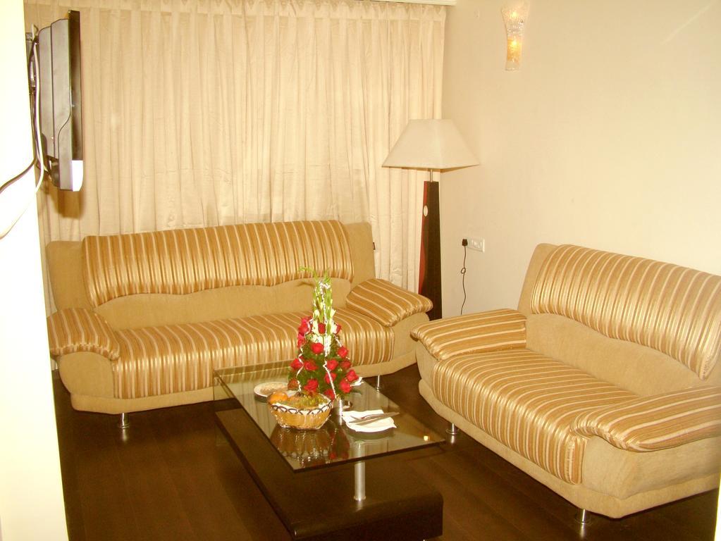 Hotel Grand Dhillon Bhilai Quarto foto